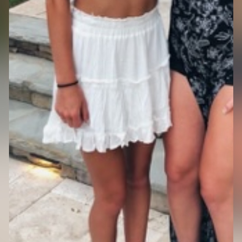 Showpo skirt size 2